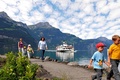 Wandern mit der ganzen Familie auf dem Weg der Schweiz