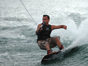 Wakeboard - © www.wakeattitude.ch