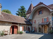 Das Schloss von Moncherand - © Ellen Fransdonk www.emo-photo.com