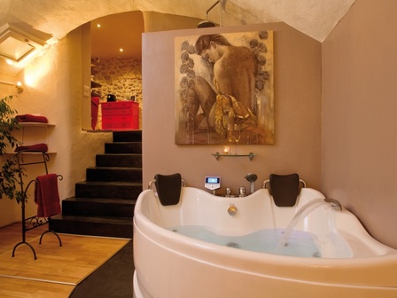 Loveroom