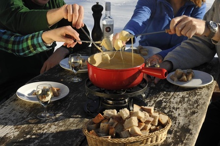 Feines Schweizer Käsefondue