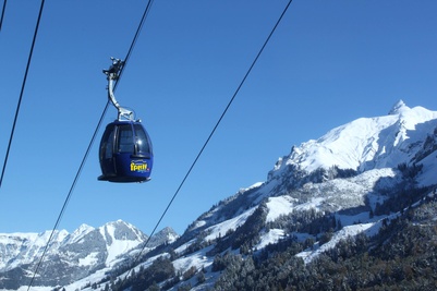 mit der 15er-Gondelbahn auf die Melchsee-Frutt