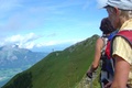 Höhenweg Arvigrat mit Blick zum Kreuz