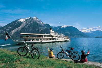 Une course en bateau