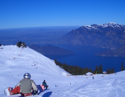 Snowboarden auf der Klewenalp