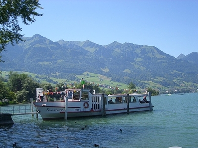 Motorschiff Seestern auf dem Sarnersee