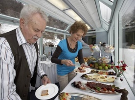 attività culinaria brunch sul treno Goms