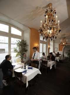 Ristorante/Pizzeria zum Weissen Kreuz 