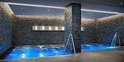 Verwöhn-Pool im Hotel Schweizerhof Bern & THE SPA Verwöhn-Pool im Hotel Schweizerhof Bern & THE SPA
