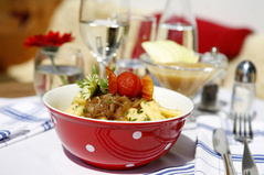 Regionale Rezepte Älpler Magronen