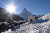 Findeln mit Matterhorn im Winter