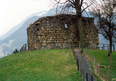 Burgruine Rudenz Giswil