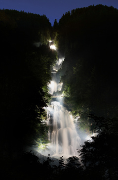 Giessbachfälle in der Nacht Giessbachfälle in der Nacht