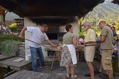 Ringgenberg - Brotbacken Schlossweid Ringgenberg - Brotbacken Schlossweid