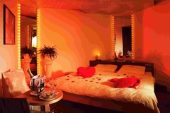 Loveroom