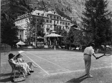 Tennisplatz Monte Rosa Zermatterhof 30er Jahre