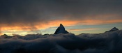 Matterhorn-Ostwand am Abend