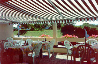 © Hôtel Restaurant Tennis Lunika, Etoy