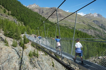 Neue Hängebrücke