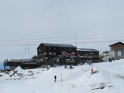 World-renowned meat specialities are the order of the day in the Rifugio delle Guide del Cervino at an altitude of 3,480 m.