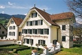 Grundacherhaus mit der Kantonsbibliothek Obwalden